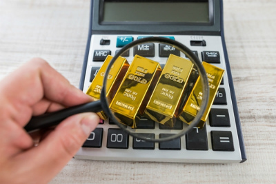 金価格高騰の理由と今後の展望まとめ