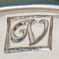 ジュエリー刻印の種類別一覧と刻印の意味・純度について | 宝石の高額