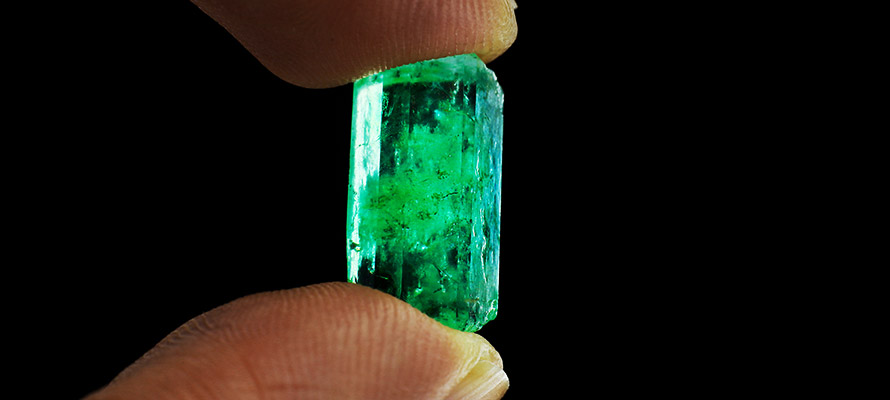 科学的根拠が生む安心のエメラルド高価買取